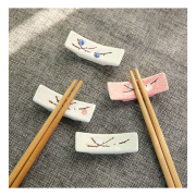 Đồ Dùng Gác Đũa Bằng Sứ Trên Bàn Ăn - Cung Cấp Đồ Dùng Bàn Ăn Cho Nhà Hàng Tiệc Cưới